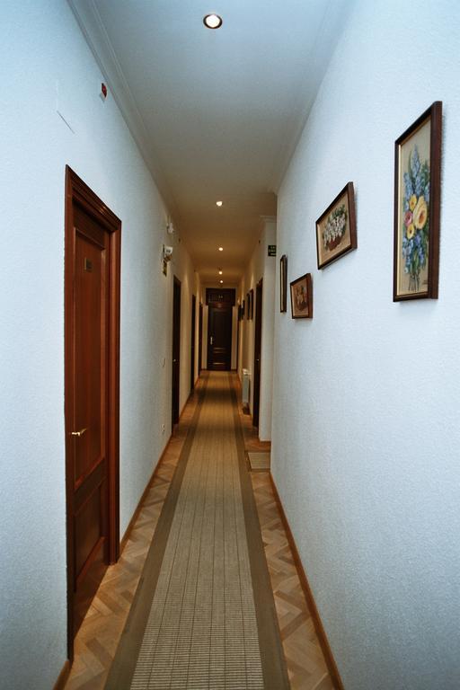 Hostal Jerez Мадрид Экстерьер фото